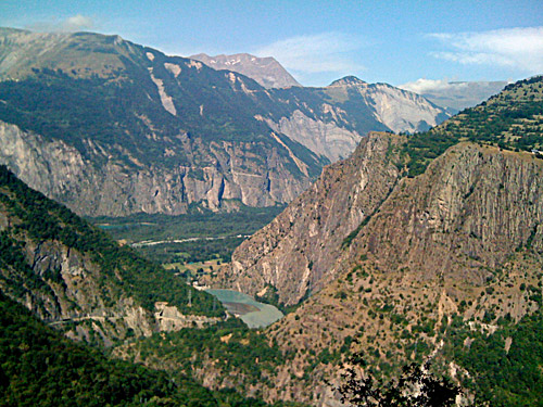 route via Bons to Les Deux Alpes