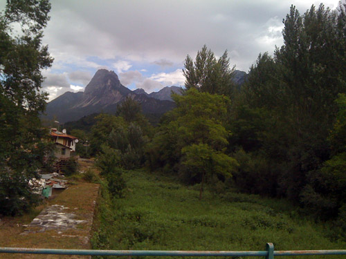 looking toward the ridge to Val Alba